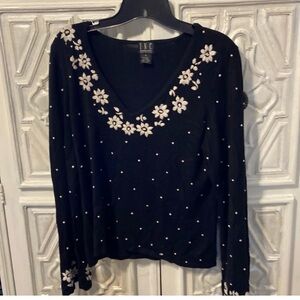 Spring Embroidered sweater